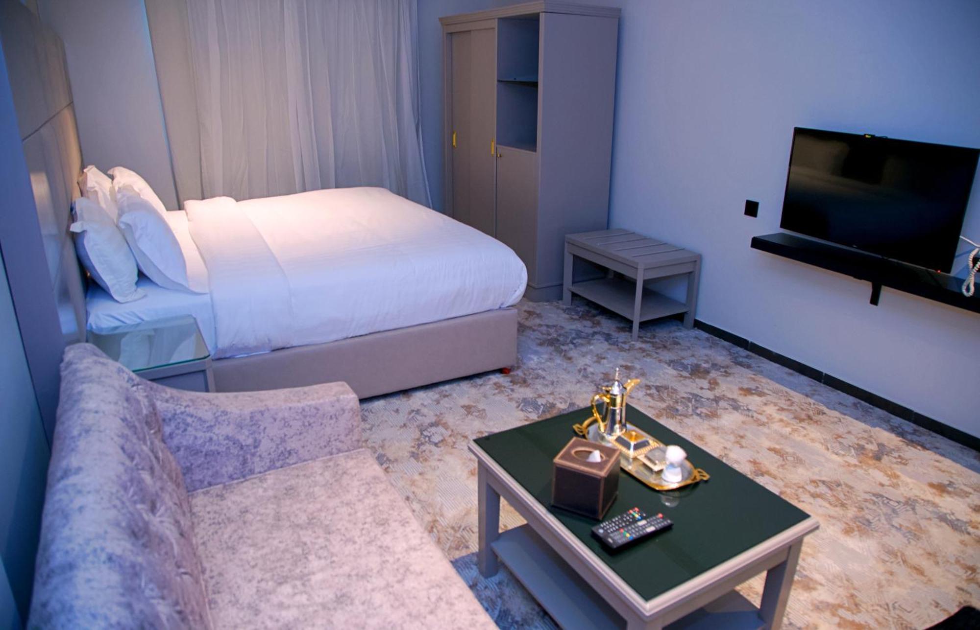 Sharz Hotel Buraidah Exterior photo